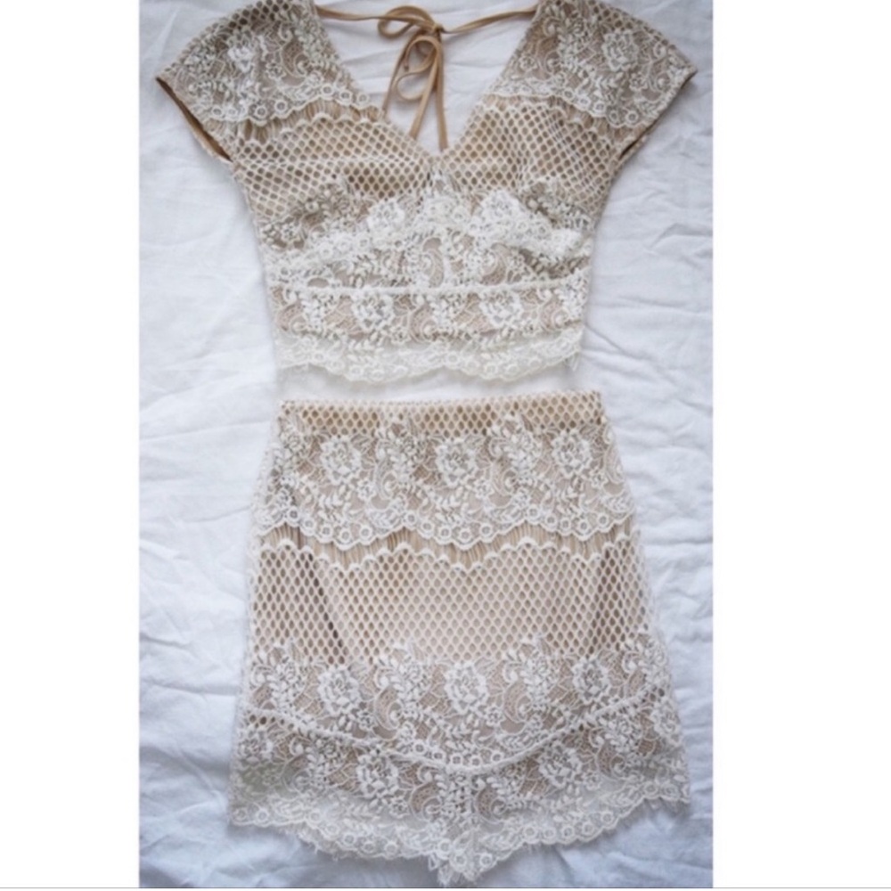 Sabo Skirt Lace Two-Piece Skirt Set